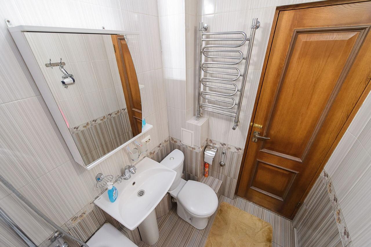 золотой квадрат шевченко 75 Apartment
